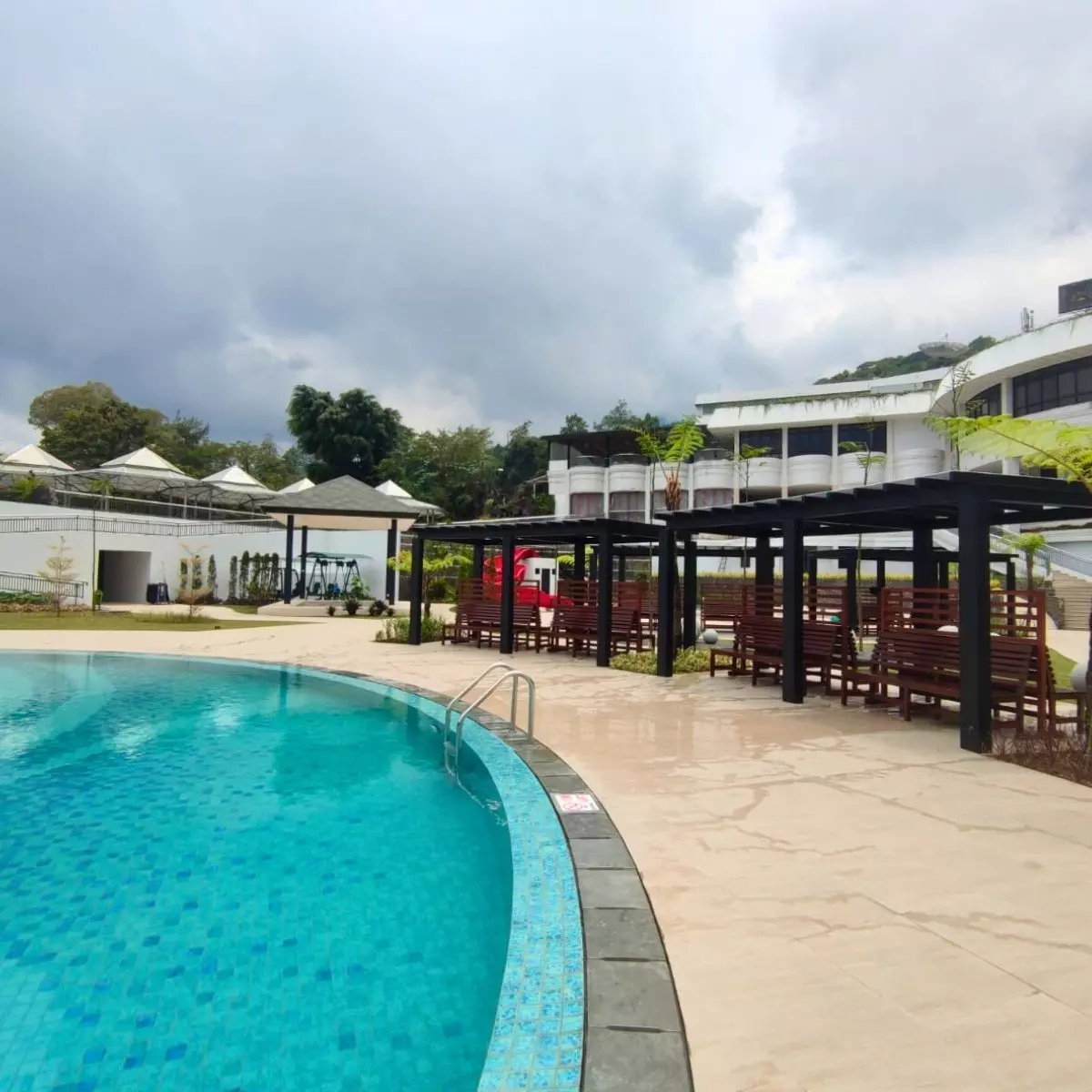 surya hotel pool 27044508294