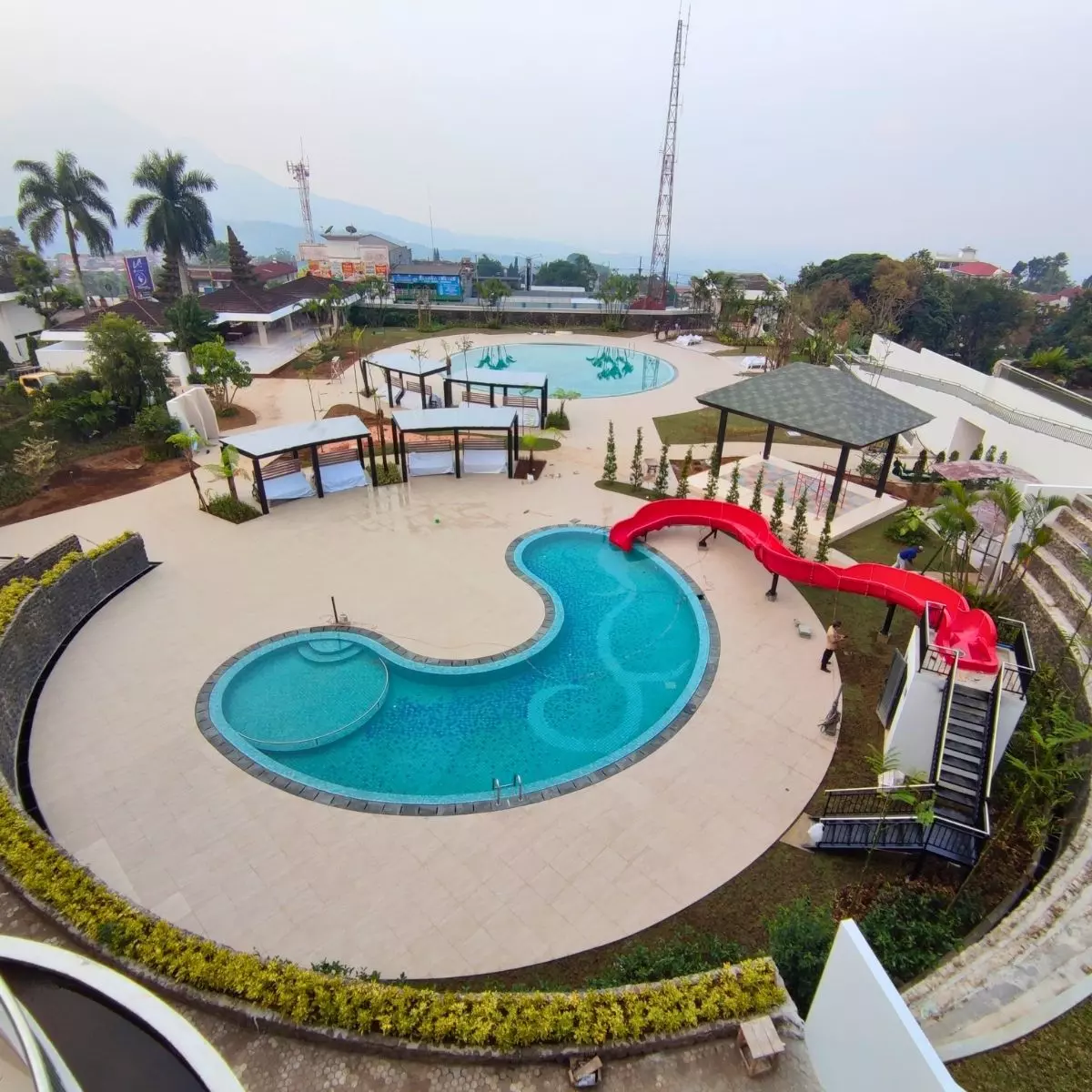 surya hotel pool 27050824000