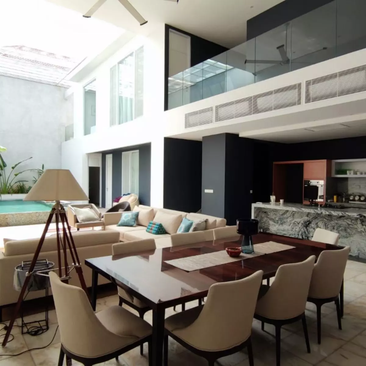 intercon blok c 28120850536