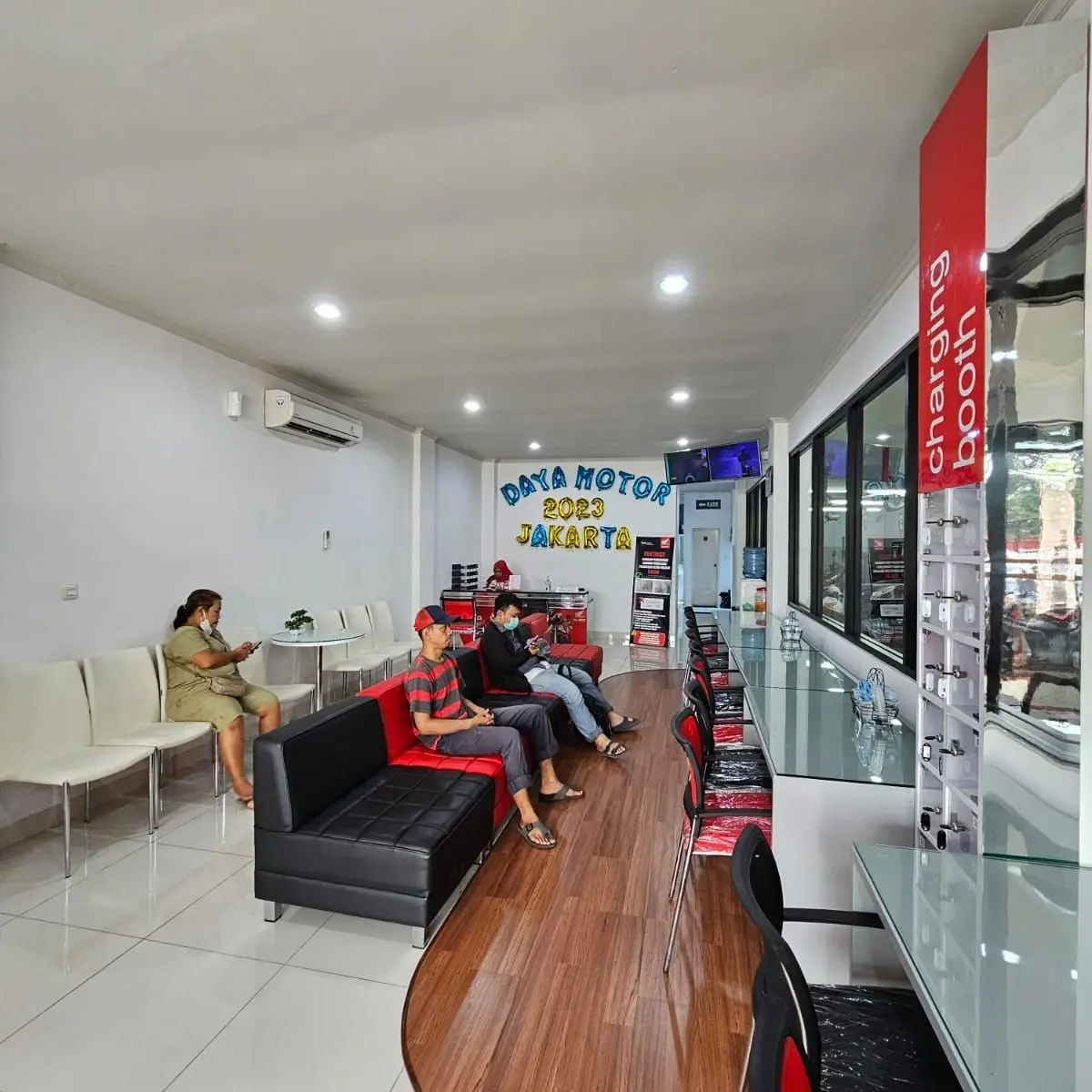honda daya motor jakarta 30100856376