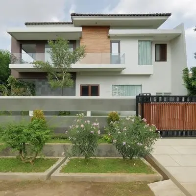 Rumah Cempaka Putih House