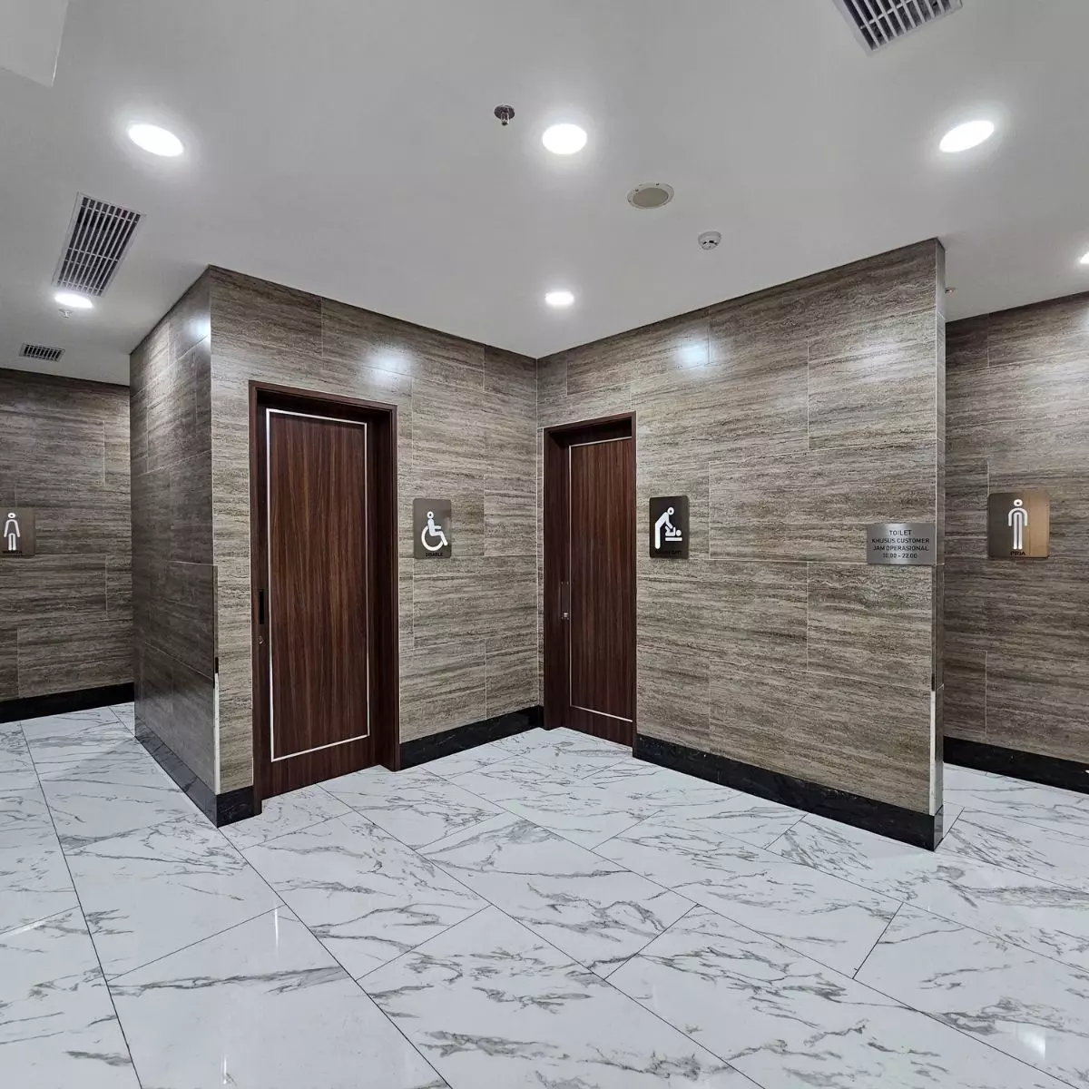Summarecon Mall Kelapa Gading Toilet