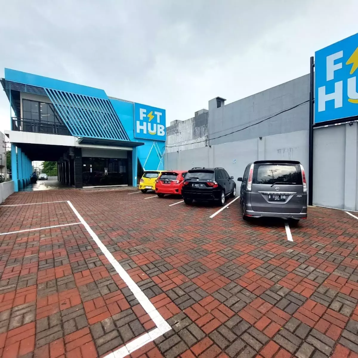 FIT HUB Wiyung